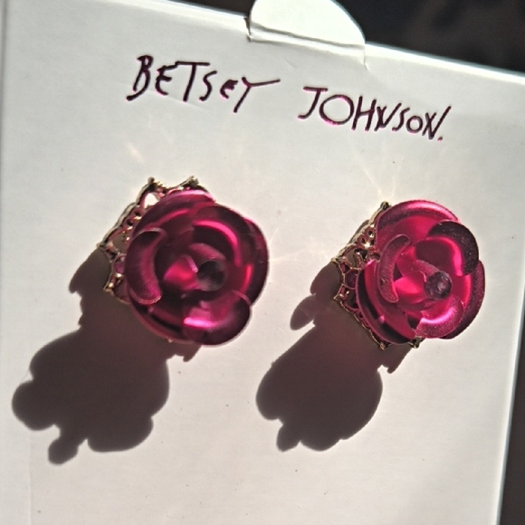 Betsey Johnson Fuchsia Rose Earrings - Picture 6 of 7
